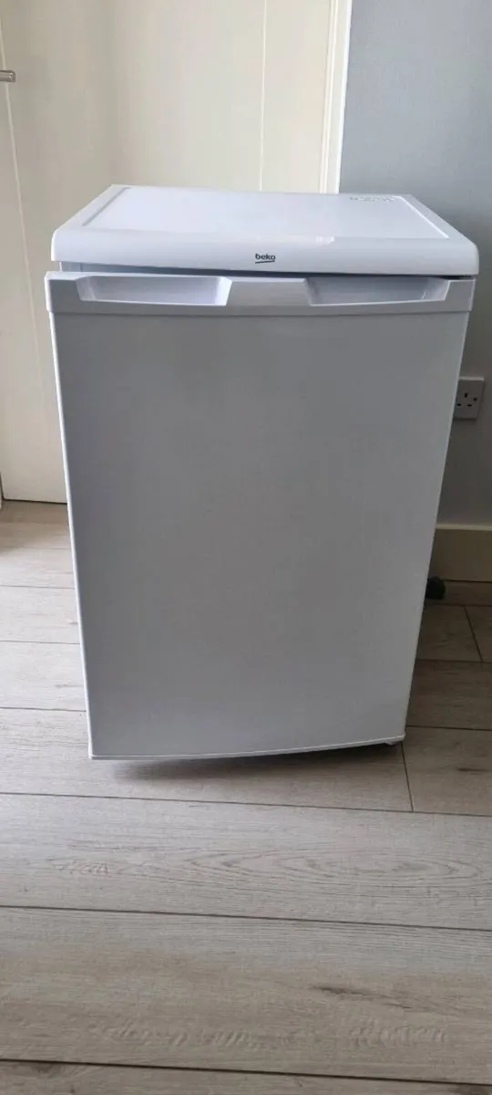 Beko Undercounter Fridge - Image 2