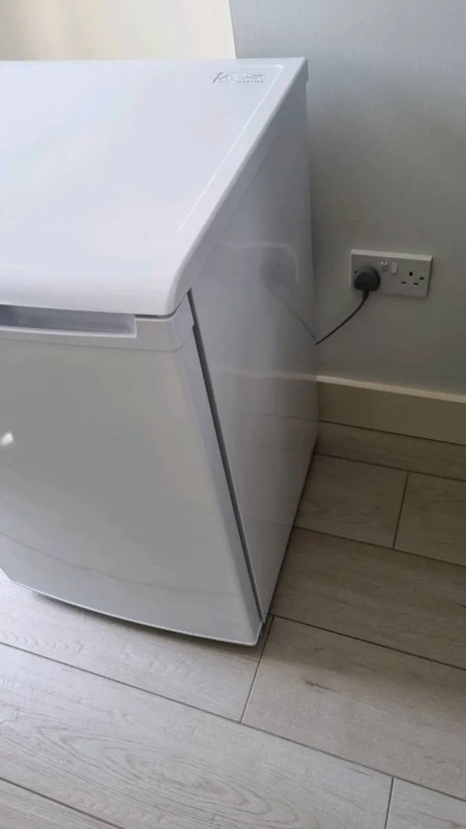 Beko Undercounter Fridge - Image 4