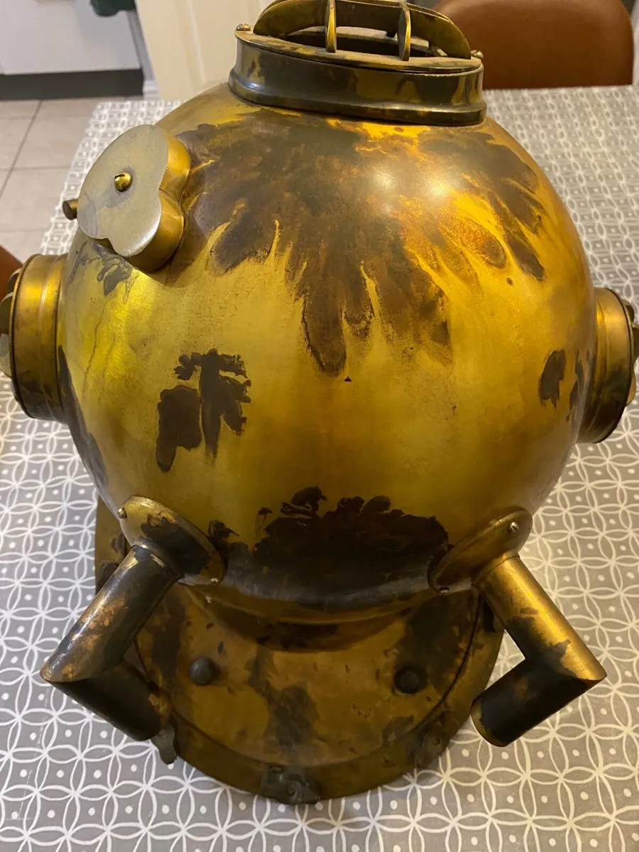Replica Divers Helmet - Image 2