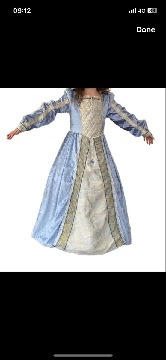 Princess Dress: 7-8yrs - Image 1