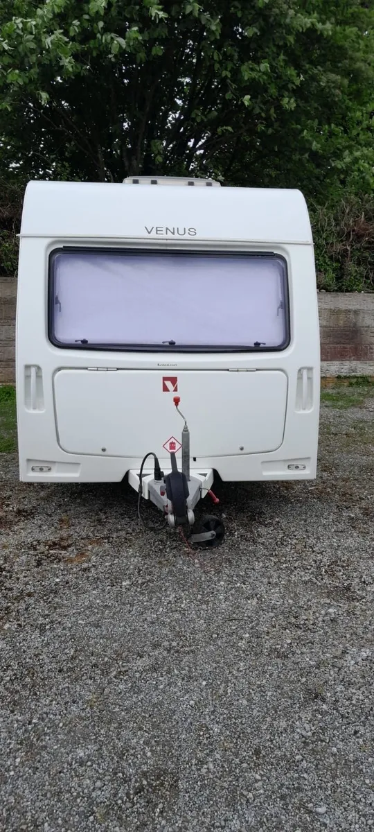2012 COMPACT 2 BERTH LUNAR VENUS - Image 1