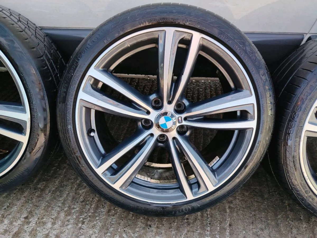 19" BMW 3 series shadow line alloys - Image 4
