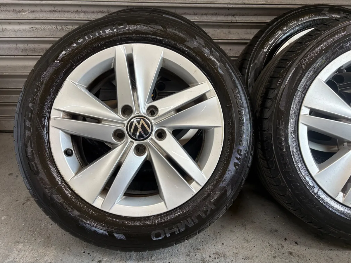 16” Volkswagen Golf Alloys - Image 4