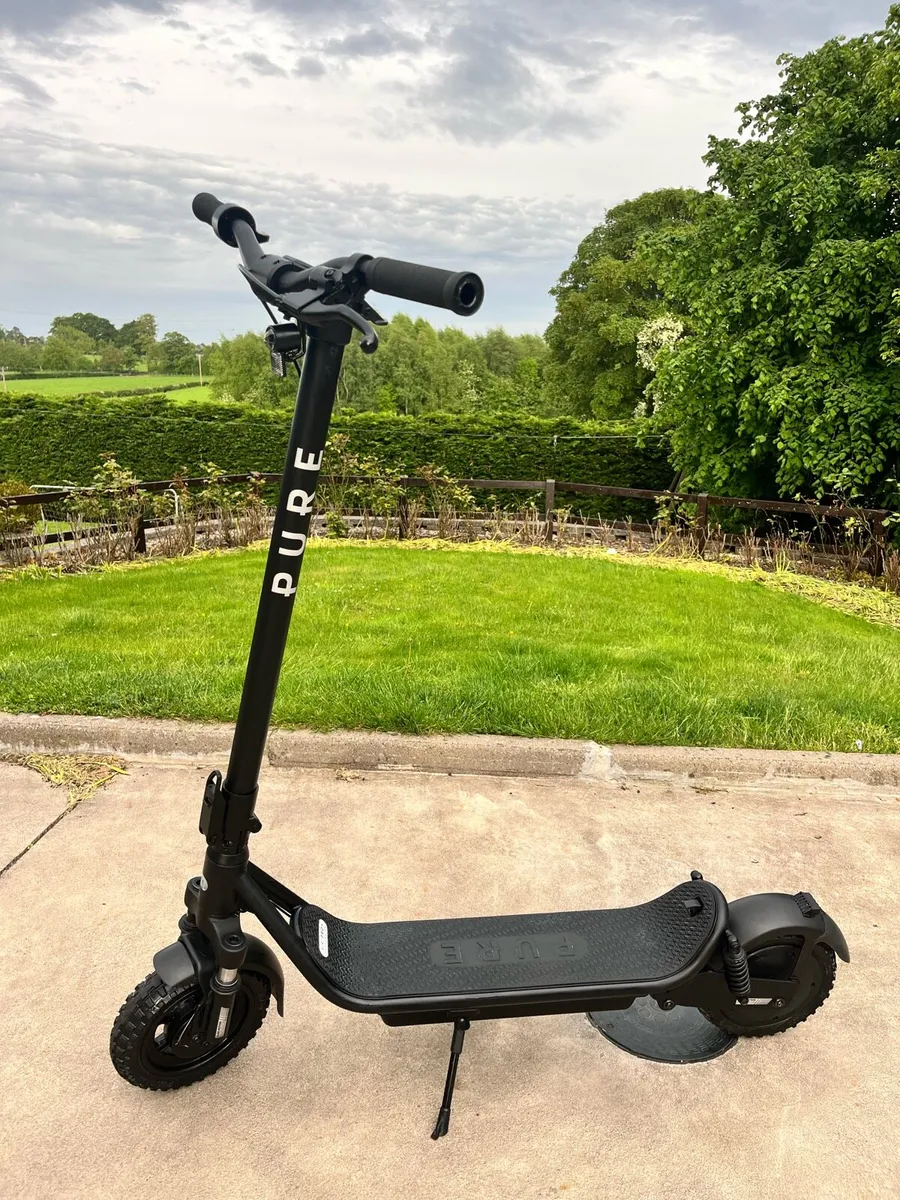 Pure Air 5 Pro + Suspension Electric Scooter - Image 2