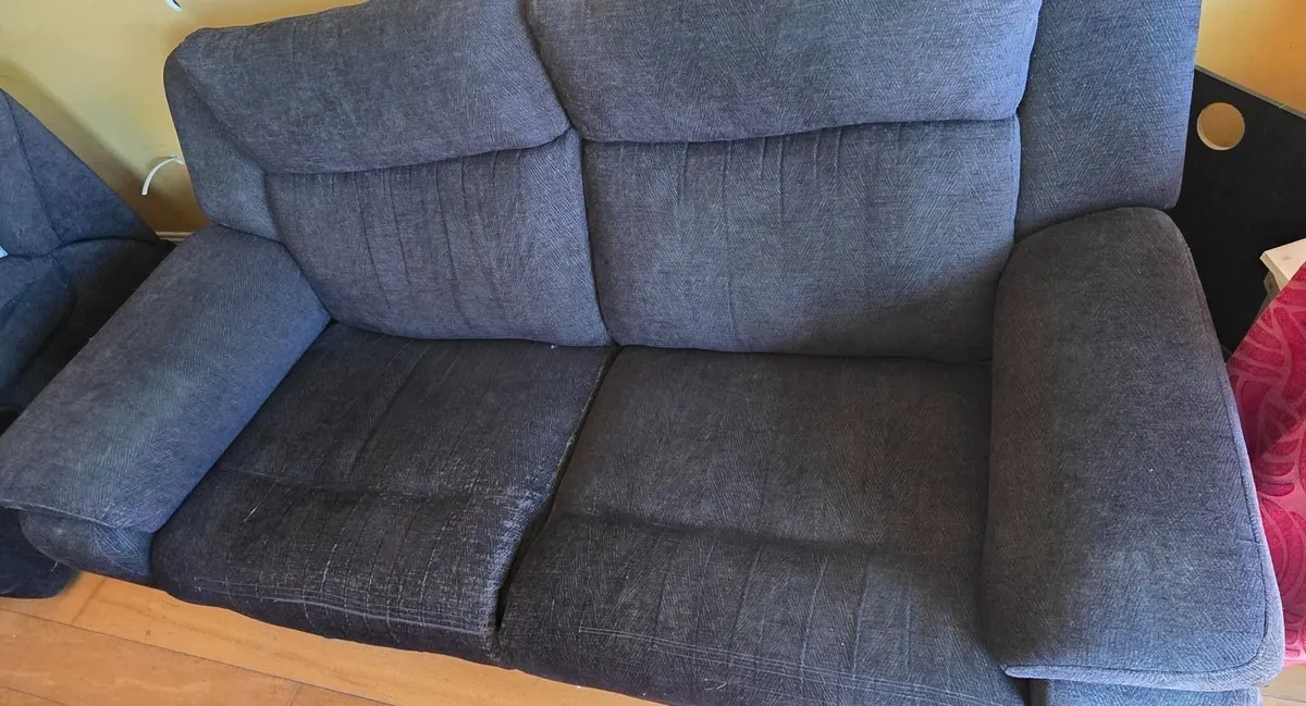 Sofa - Image 4