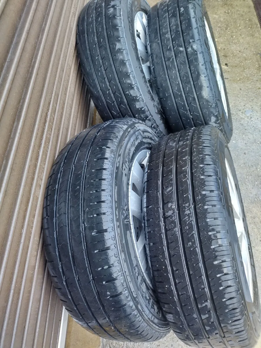 VW T6.1,T6,T5Trans Genuine 16" Alloys - Image 3