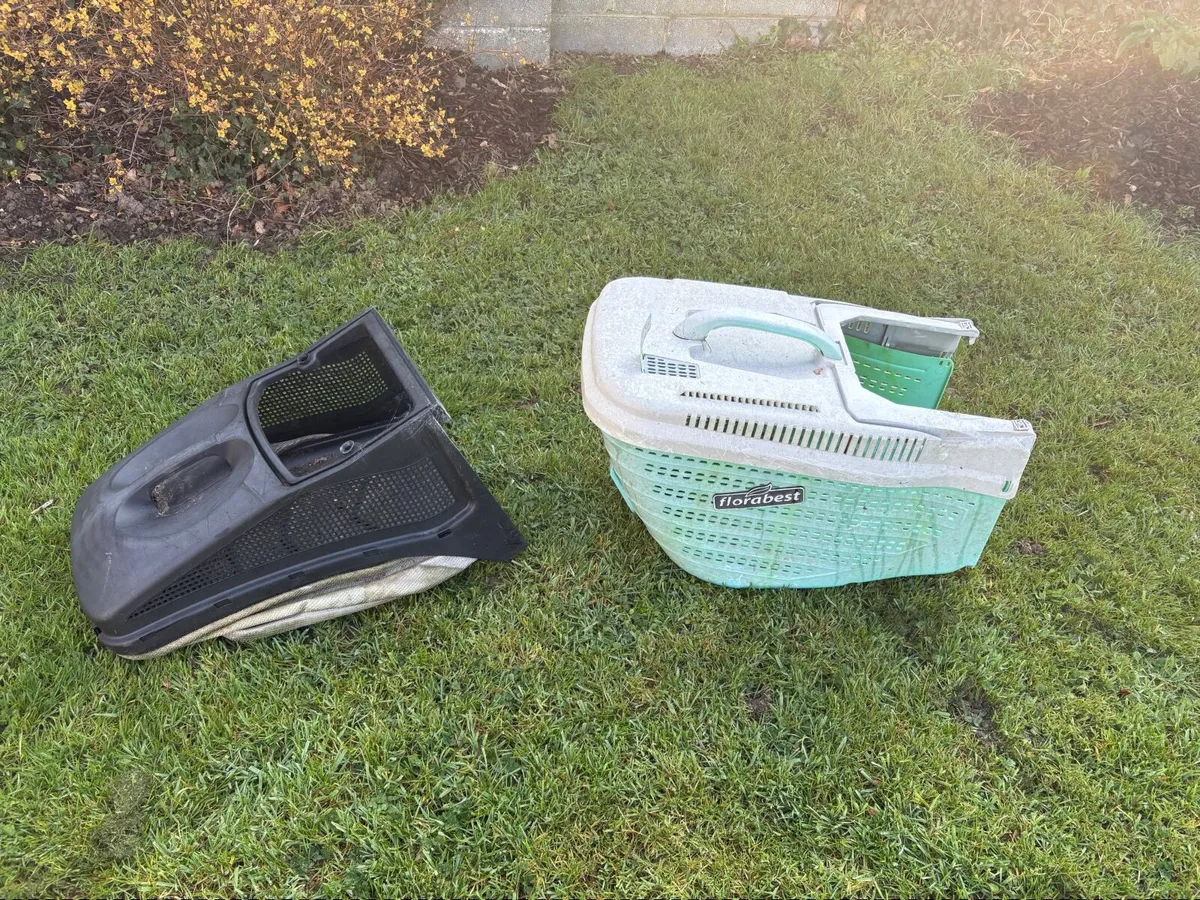 Lawnmower grass box - Image 3