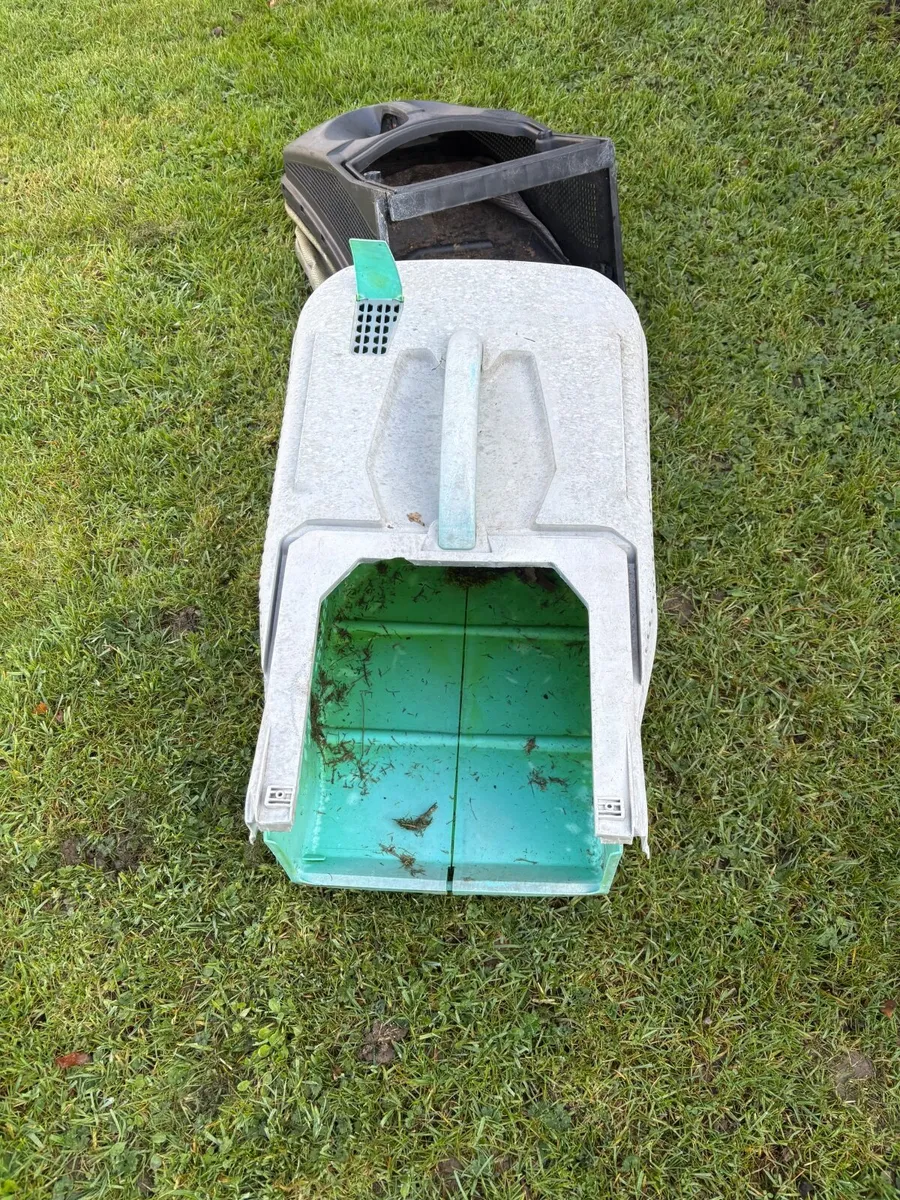 Lawnmower grass box - Image 2