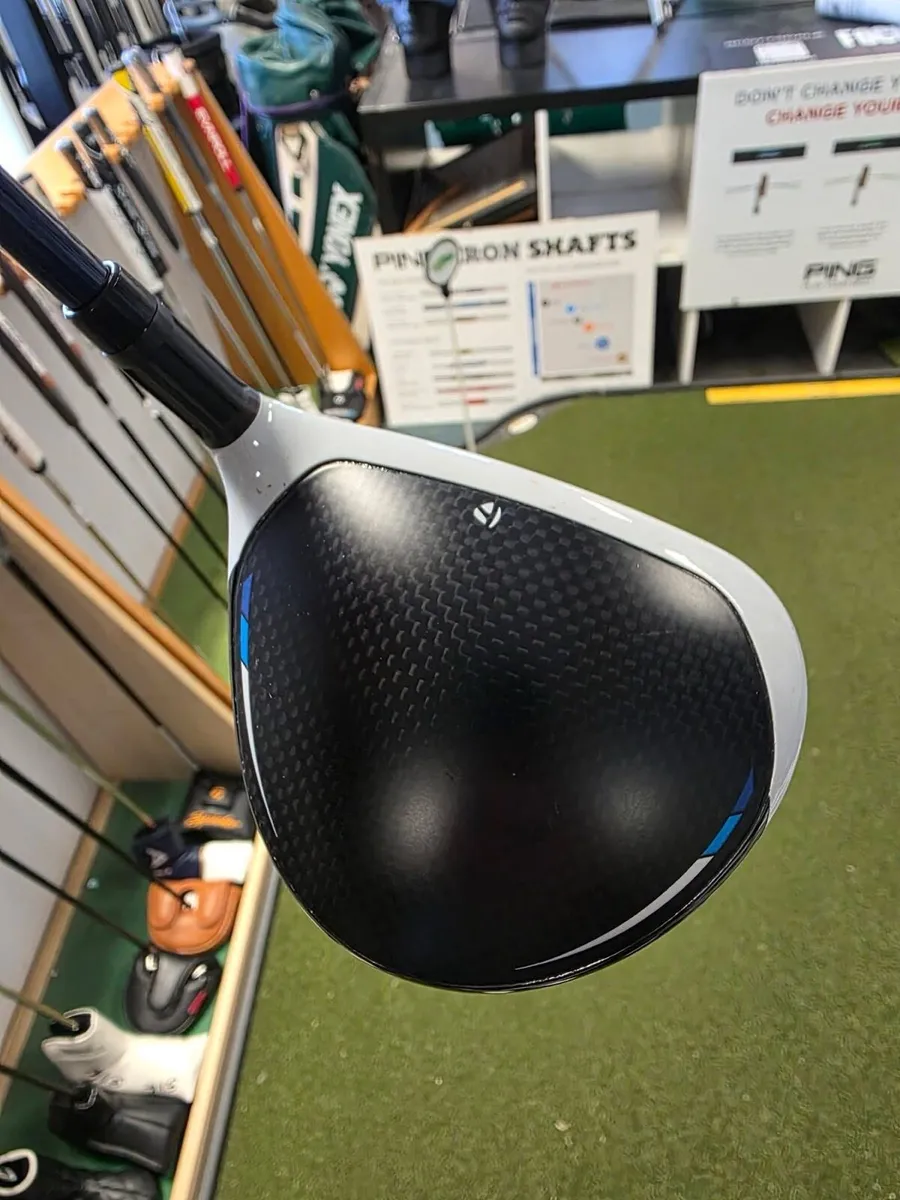 Taylormade Sim2 Max 3 Wood - Image 3