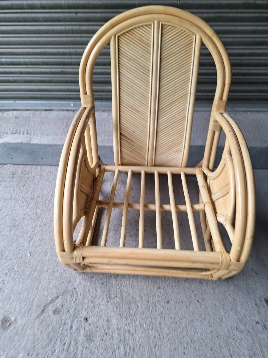 Vintage bamboo/rattan armchair (DELIVERY) - Image 2