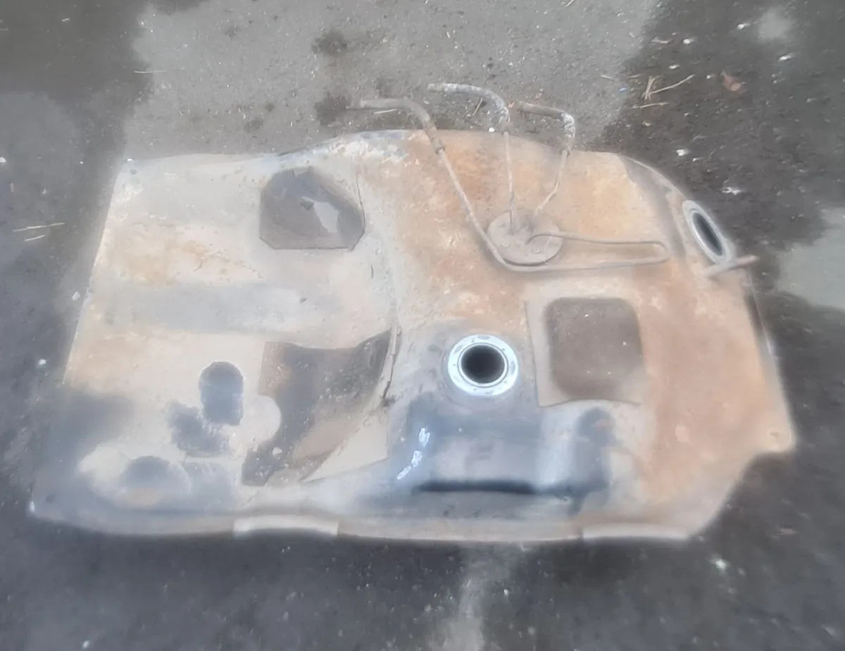 Car parts toyota - Image 1