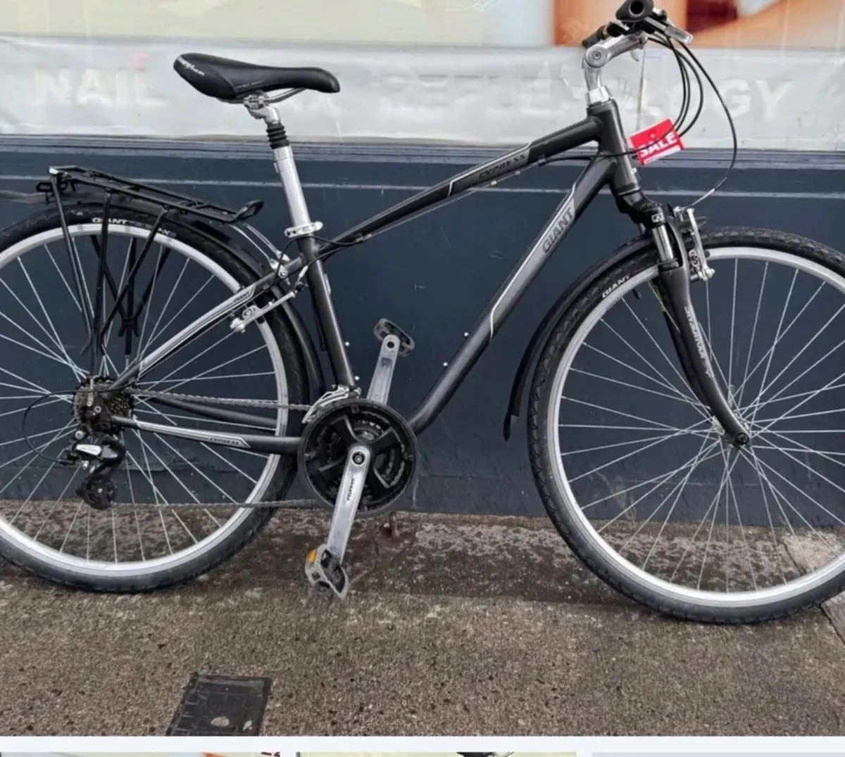 Giant Cypress City Bike - Image 1