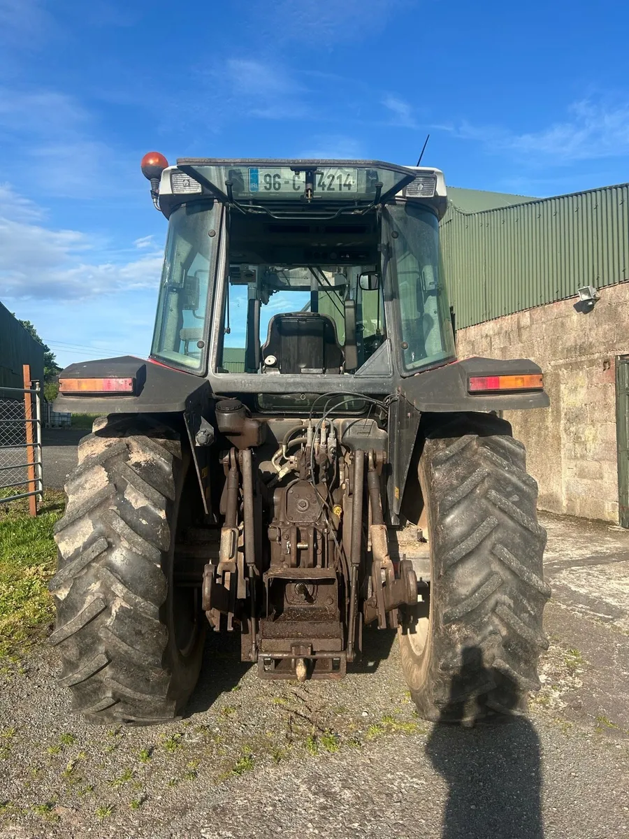 Massey Ferguson 6150 - Image 4