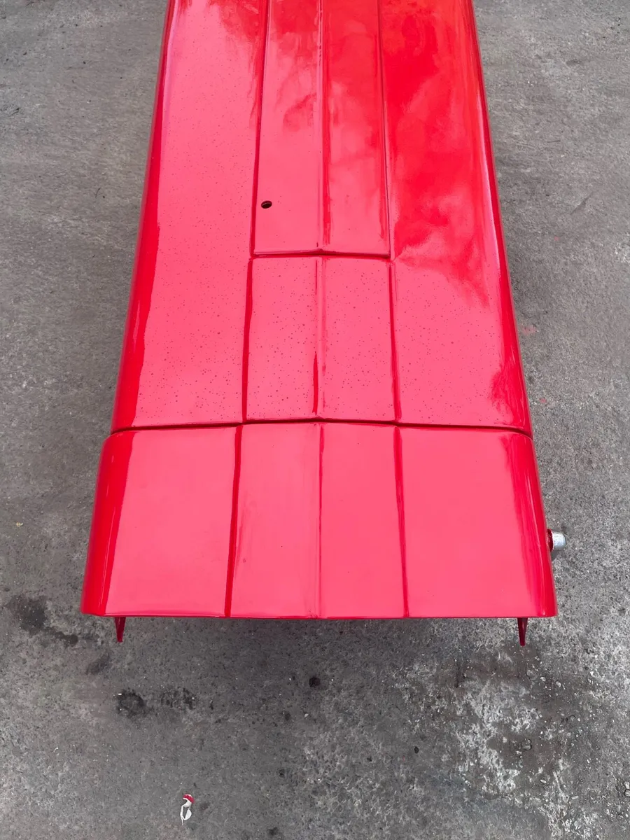 Massey Ferguson 135 bonnet - Image 2
