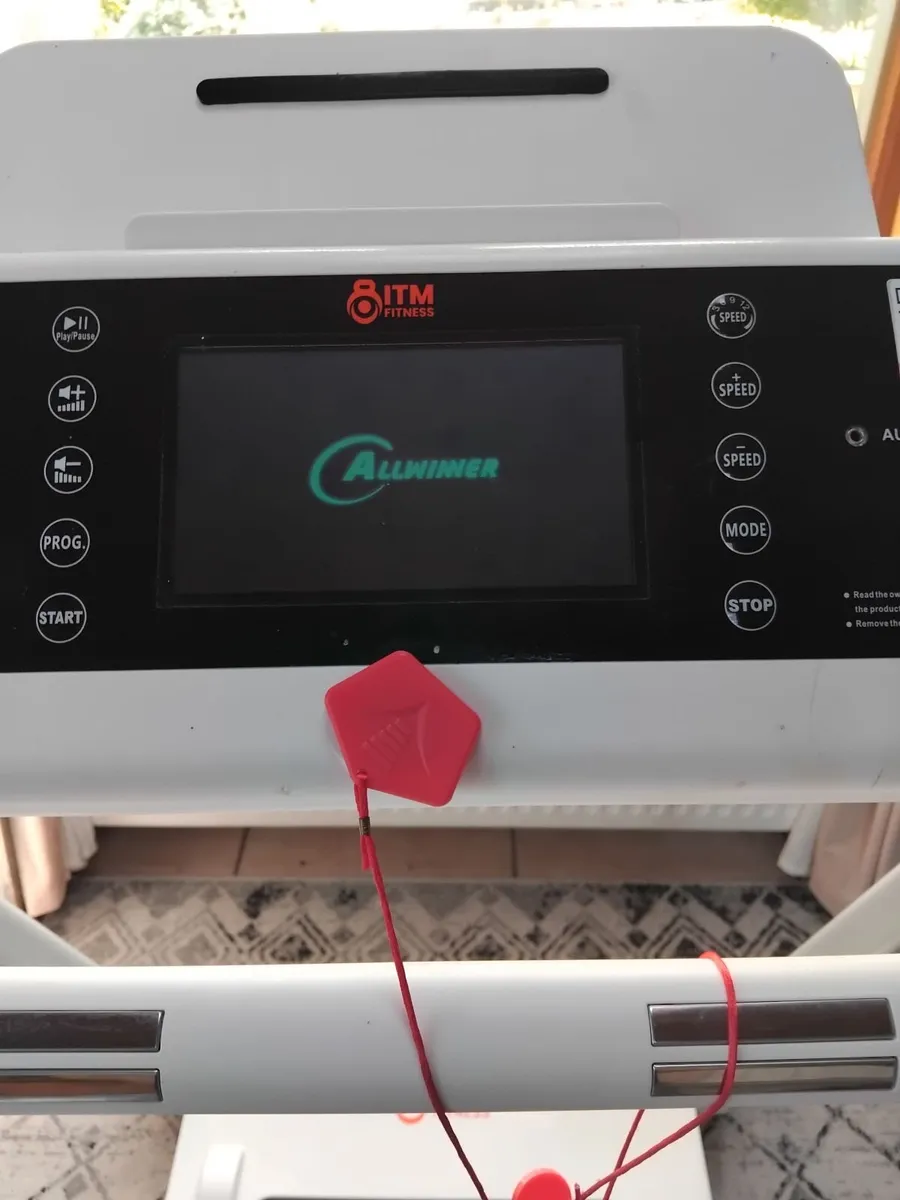 Treadmill - Image 1