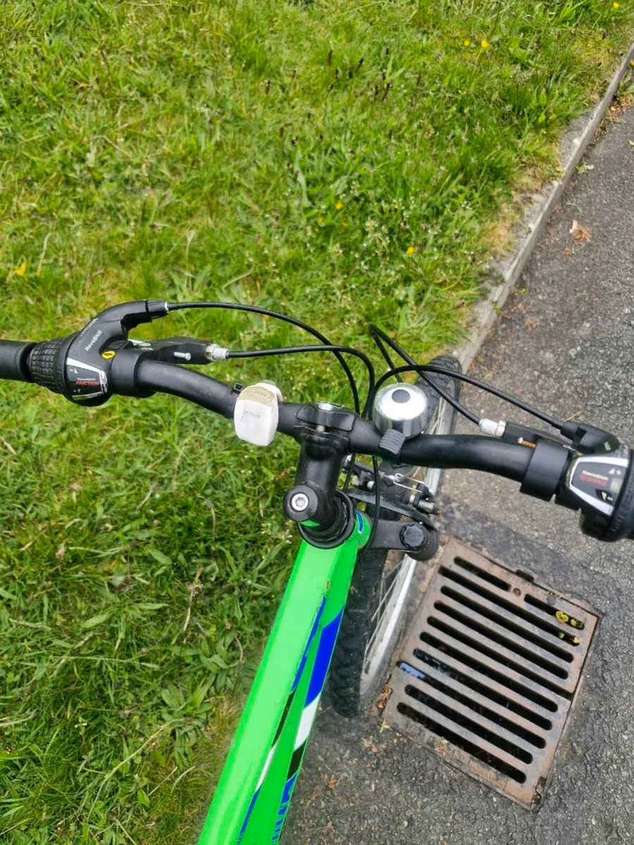 Boys bike for sale - Image 2