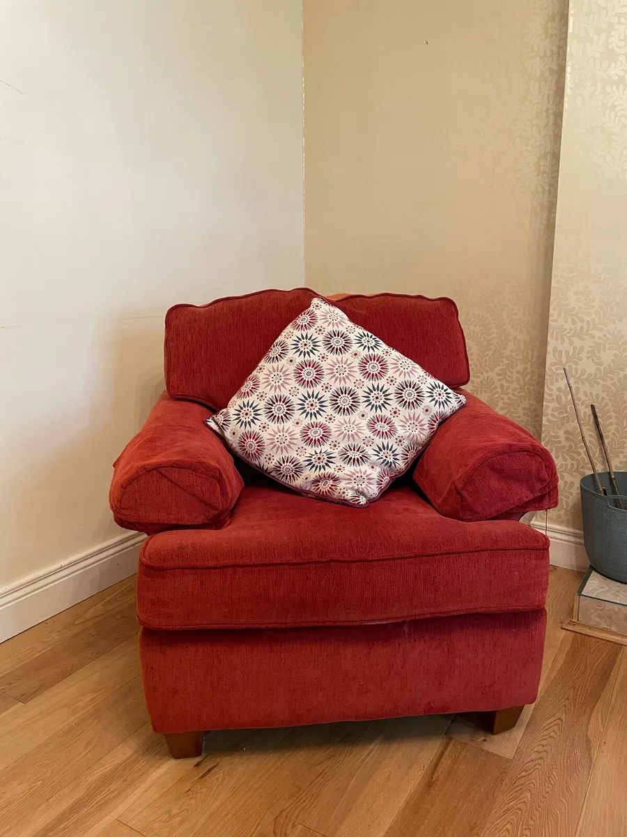 Armchair thriller ! - Image 1