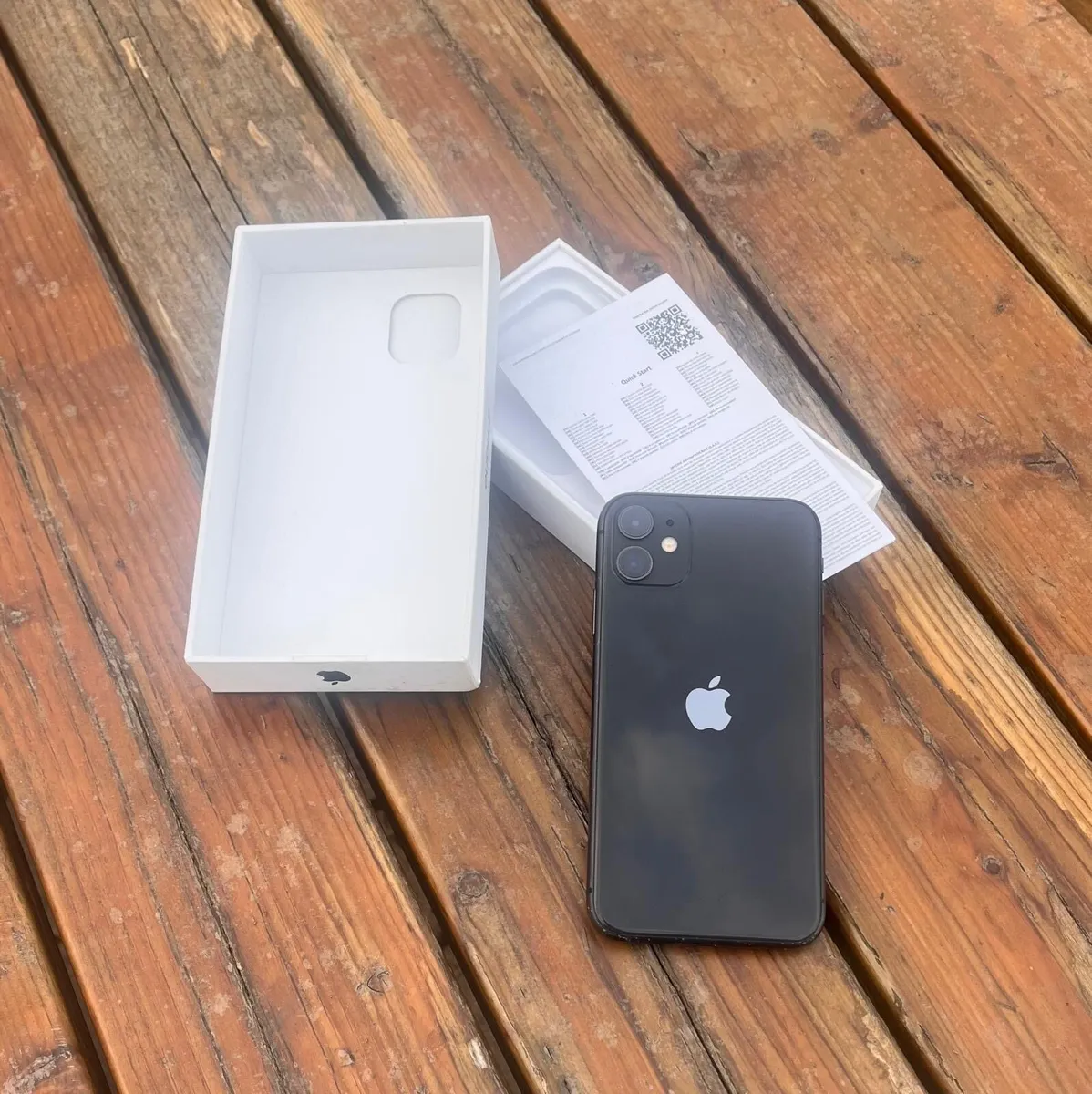 iPhone 11 (unlocked) - Image 3