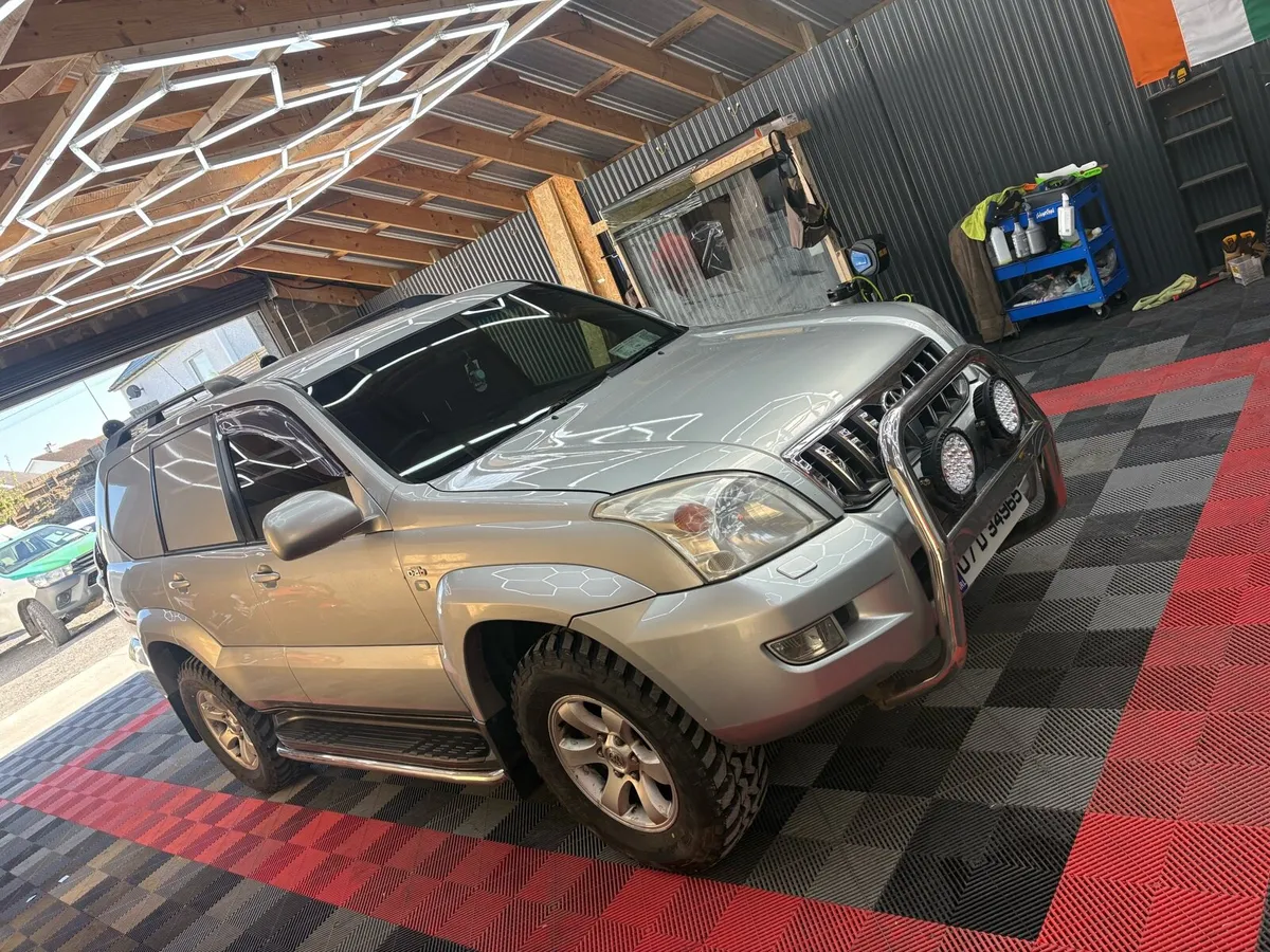 Land Cruiser - Image 1