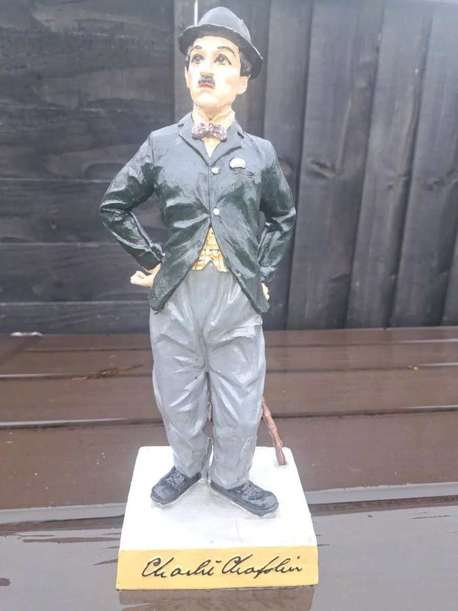 Charlie  chaplain  ornament - Image 1