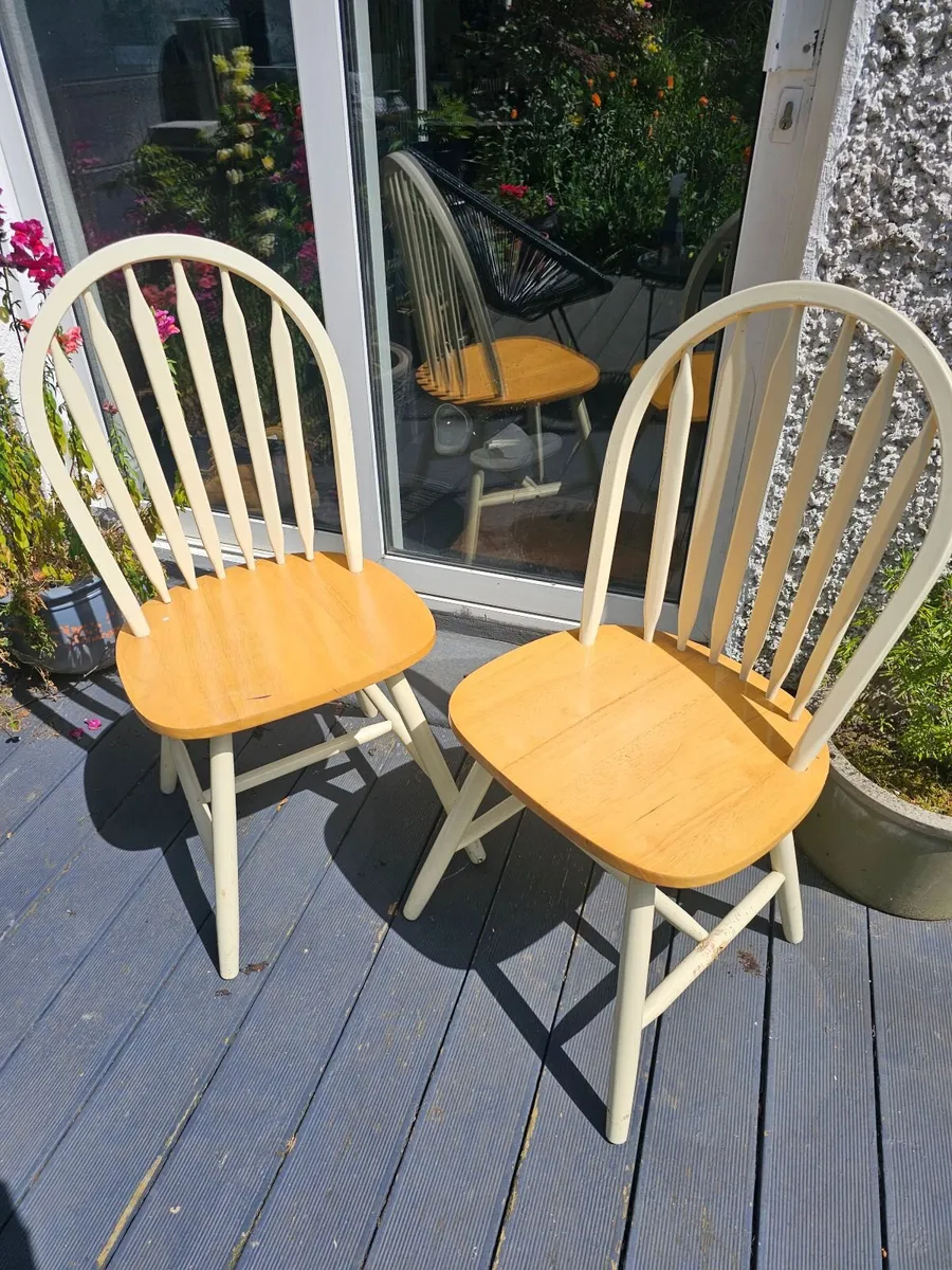 Kitchen Seats - Image 1