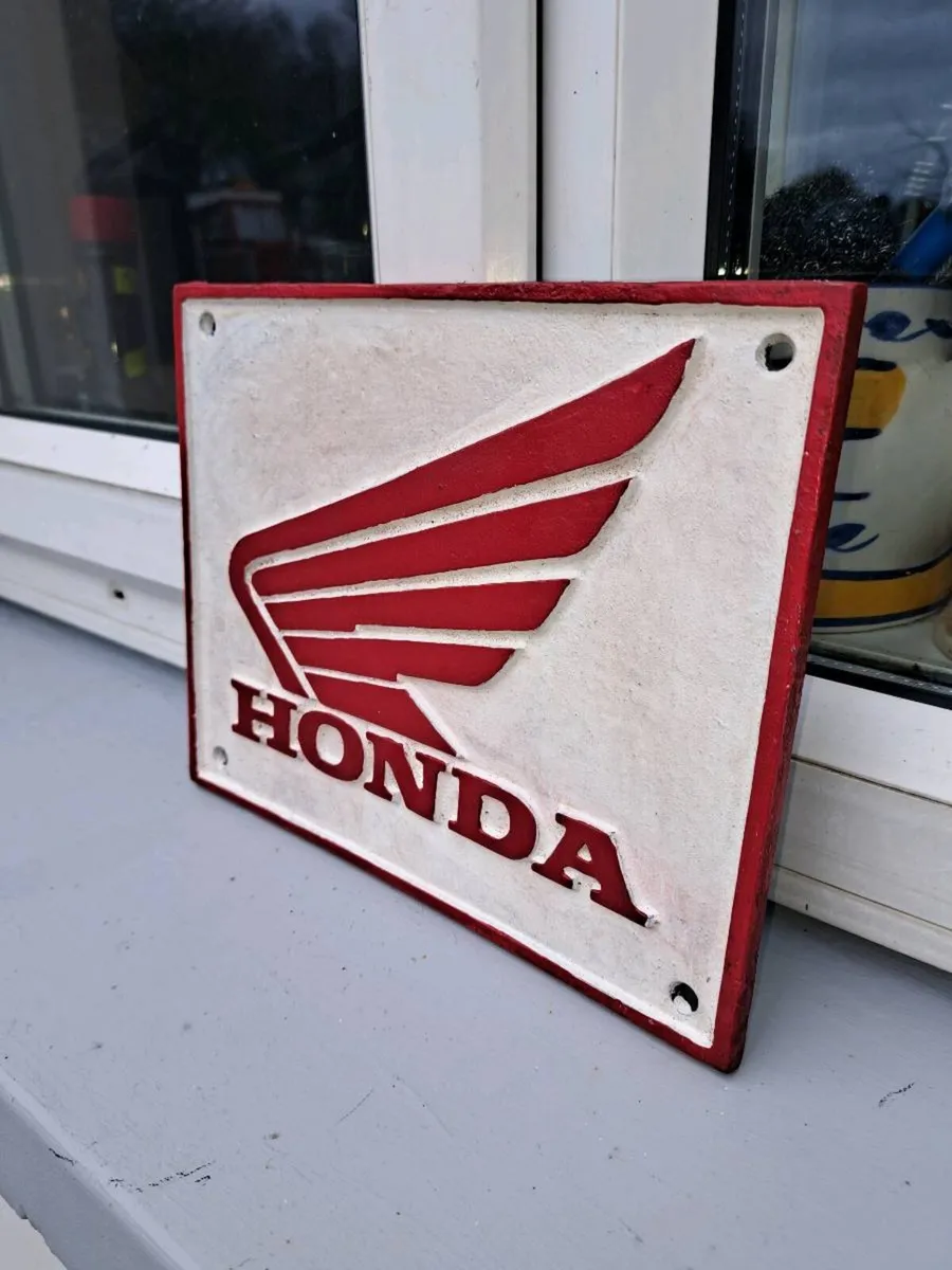 Honda  cast iron sign - Image 2