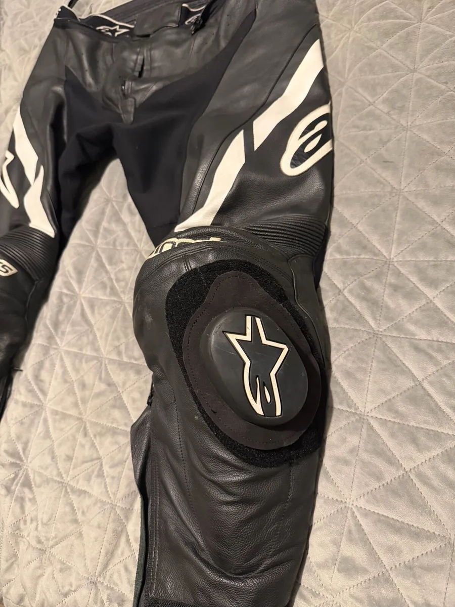 leather motorcycle suit - Image 4