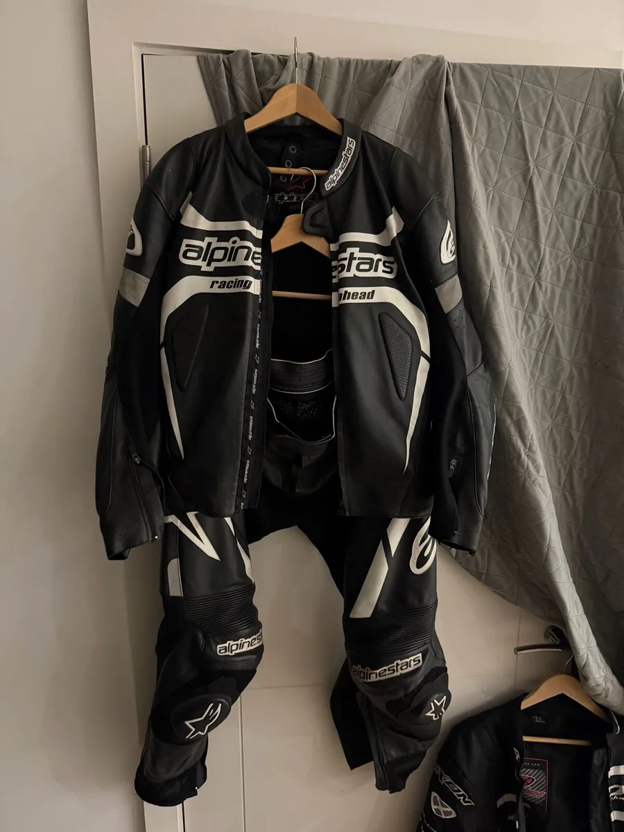 leather motorcycle suit - Image 1