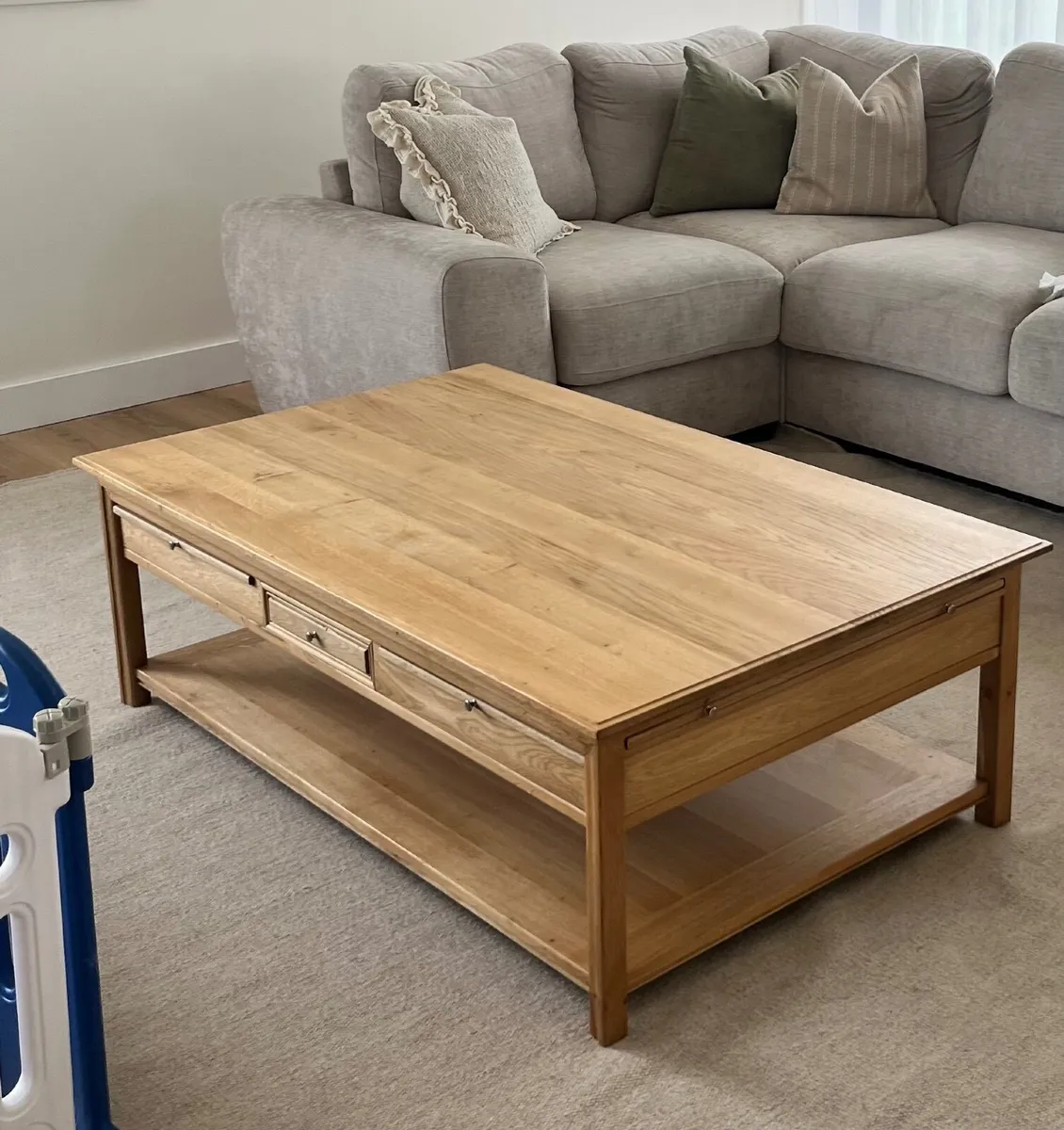 Oak Coffee Table - Image 1