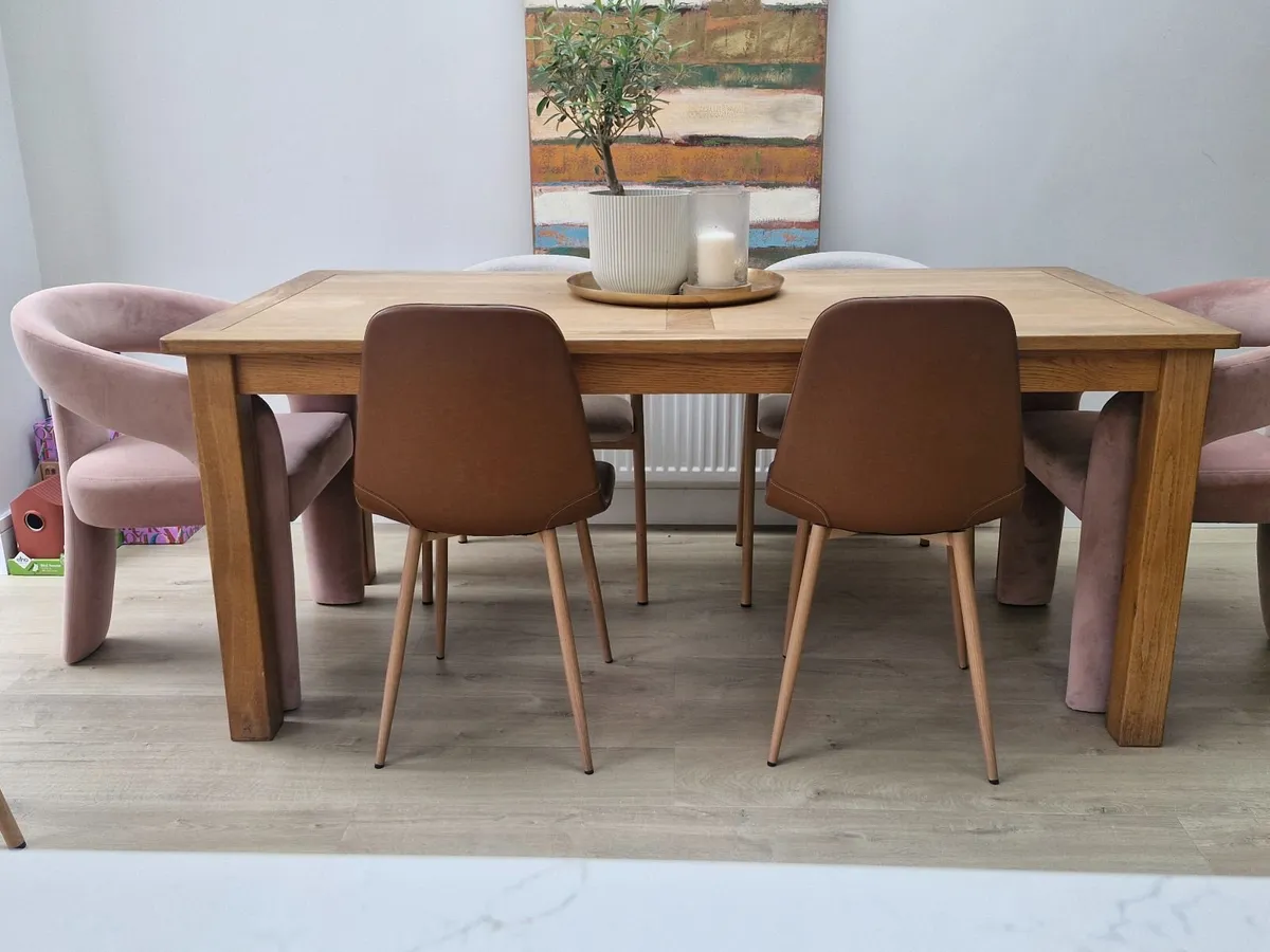 4 dining chairs, leather and oak look. - Image 3