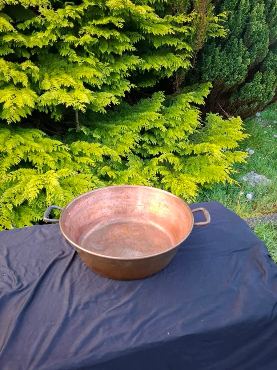 37cm copper pot postage possible - Image 2
