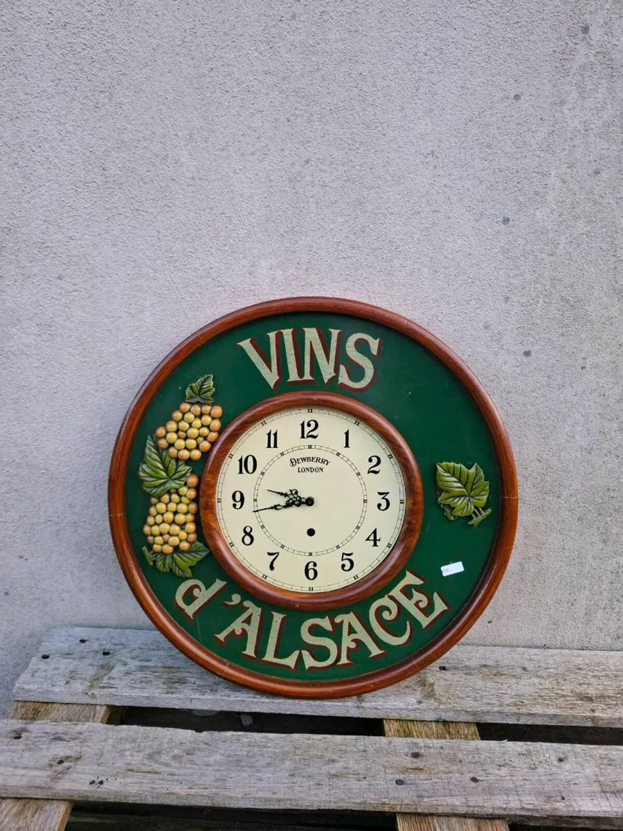 Large country corner clock possible to post - Image 1