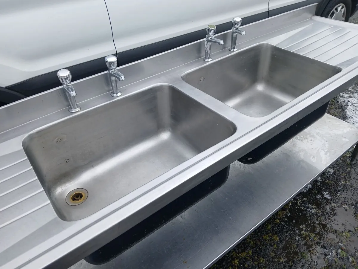 Staneless steel cabbinet double sink unit - Image 1