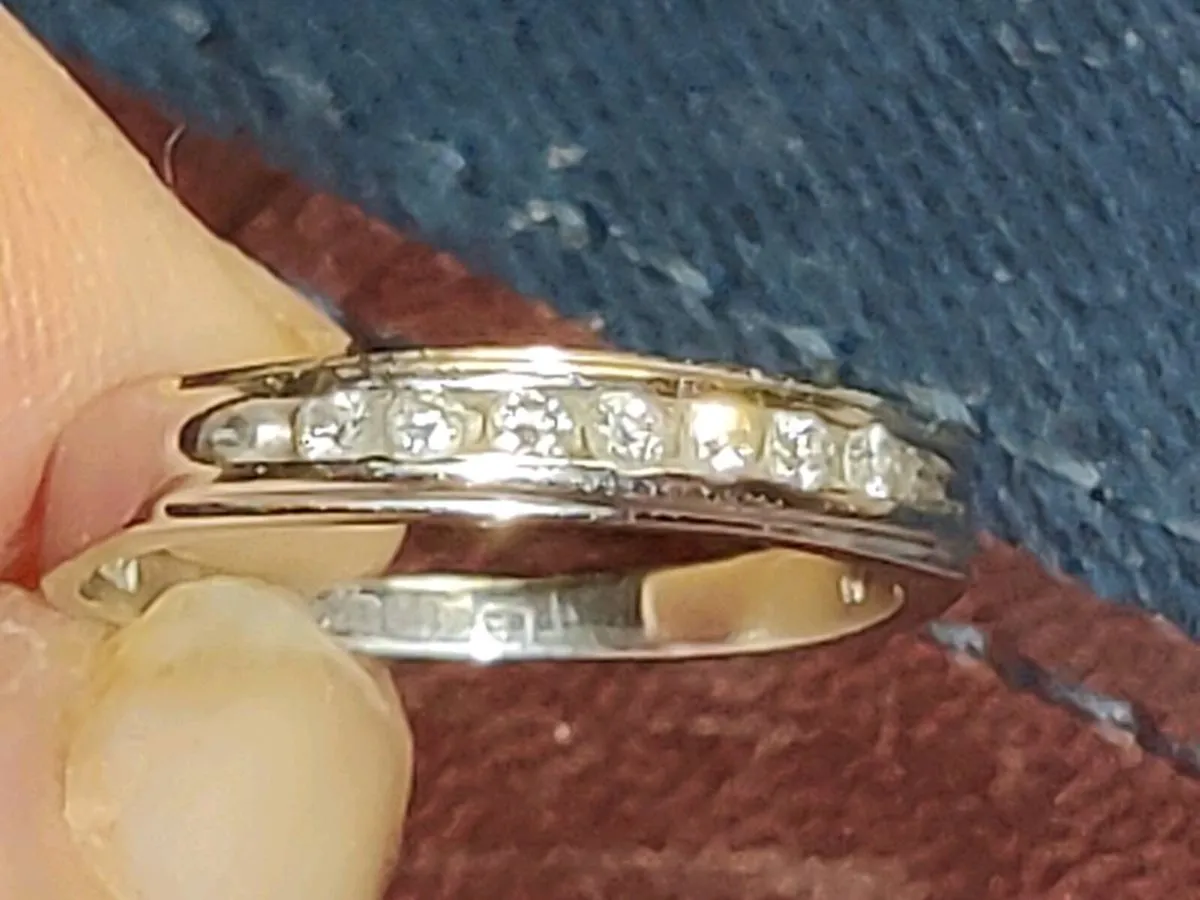 DIAMOND ETERNITY, 9CT THICK White Gold New Ring ! - Image 1