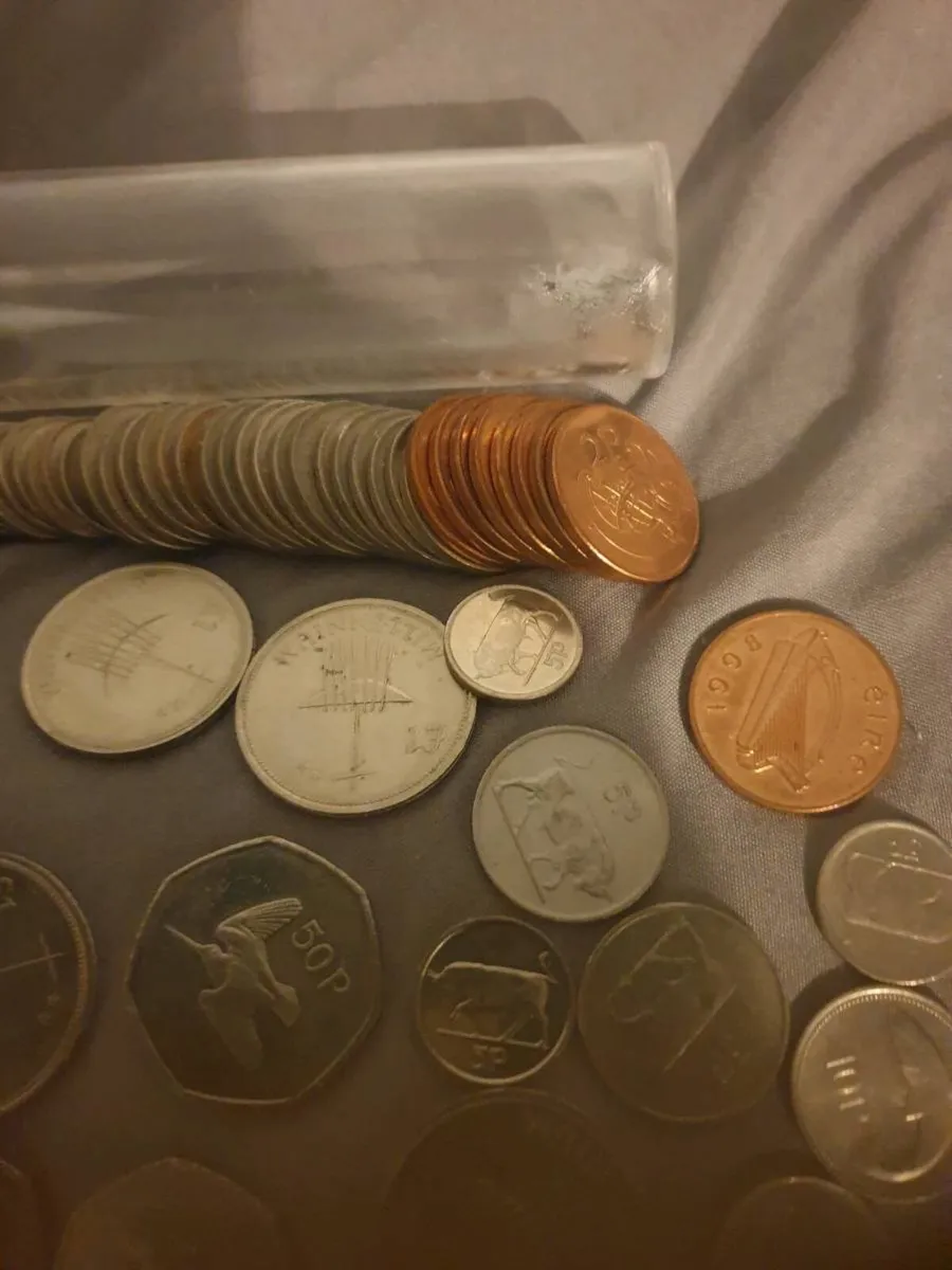 JOB LOT OF IRISH CIONS UNC - Image 3