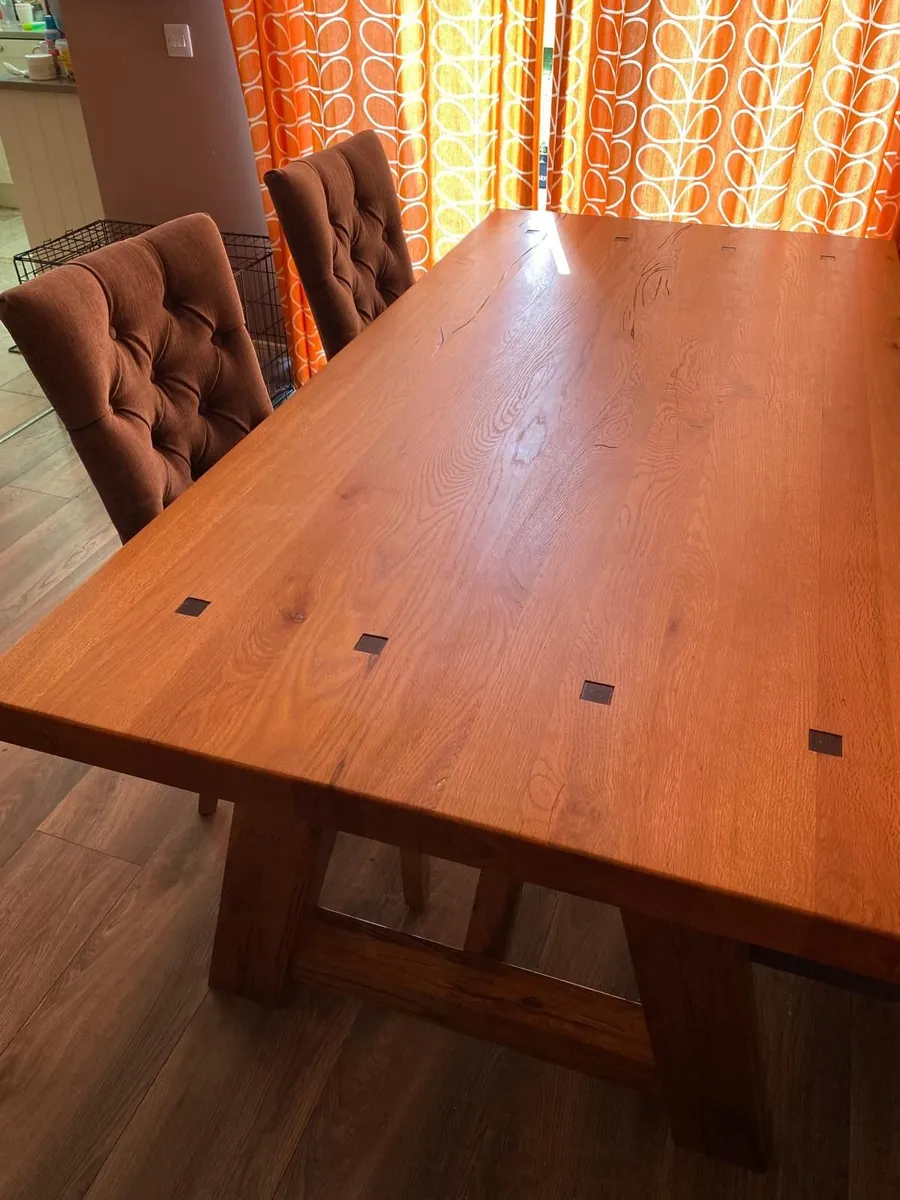 Dining table - Image 3