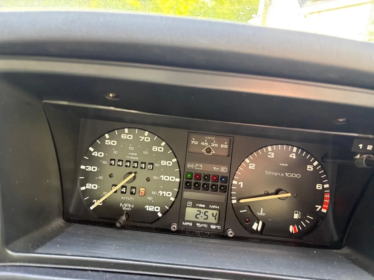 Volkswagen Scirocco 1985 - Image 2