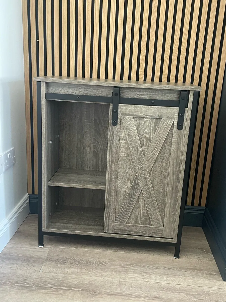Console table - Image 1