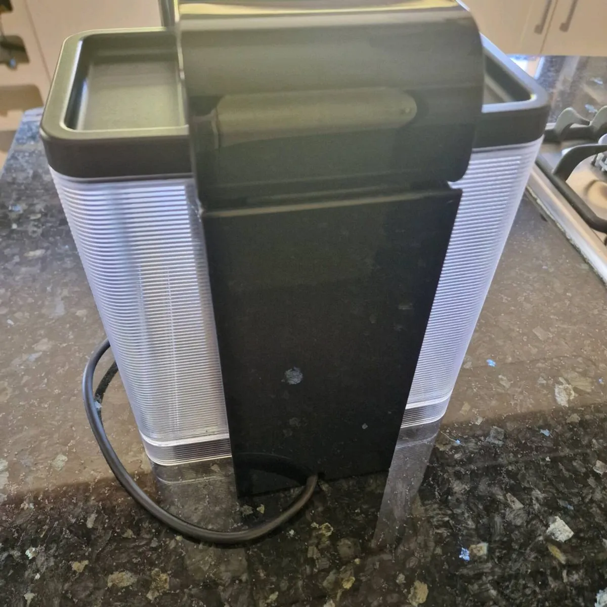 Delongi Nespresso Deluxe Coffee Espresso - Image 4