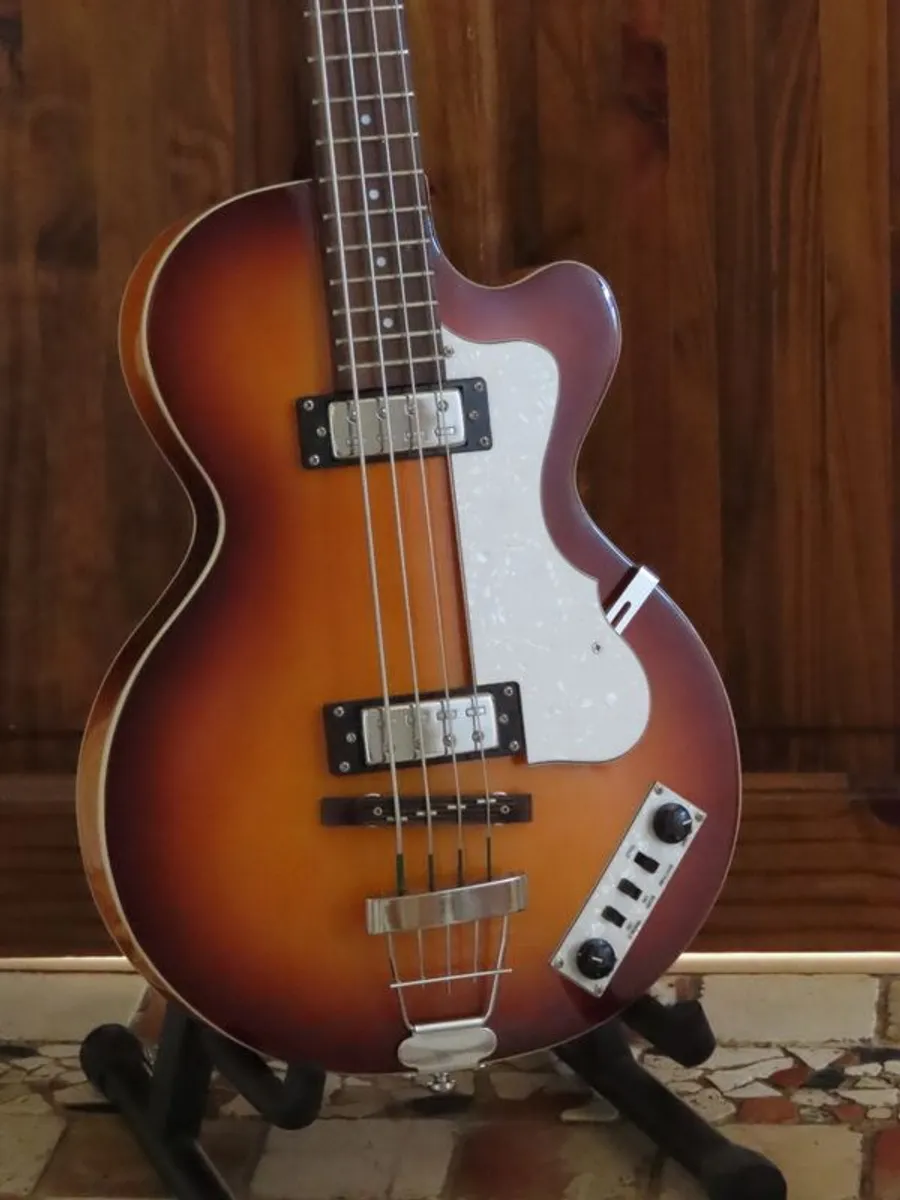Hofner Club Ignition Bass - Image 4