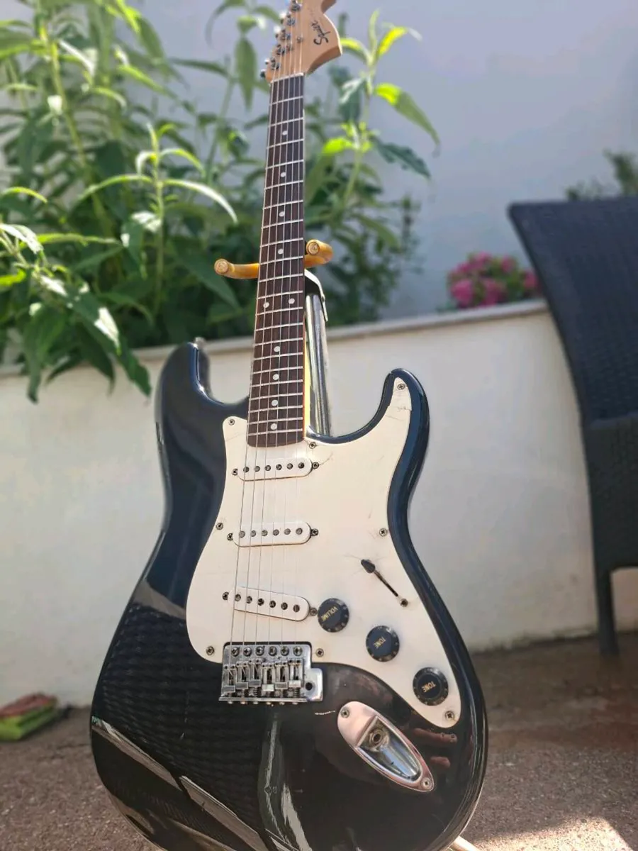 Fender Squier 20th Anniversary Strat - Image 1