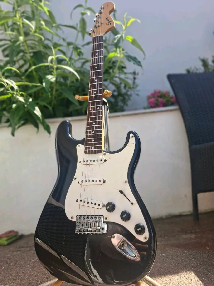 Fender Squier 20th Anniversary Strat - Image 2