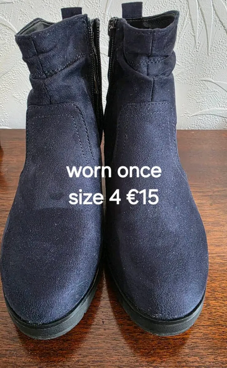 Women's Boots - Image 2