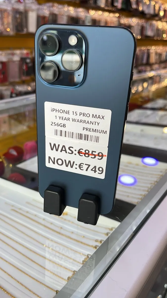iPhone 15PRO max 256GB premium