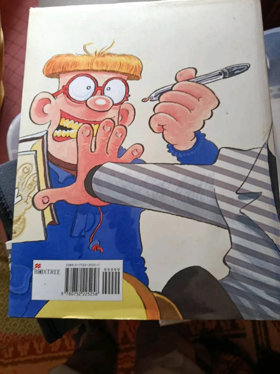 25th anniversary Viz annual - Image 2
