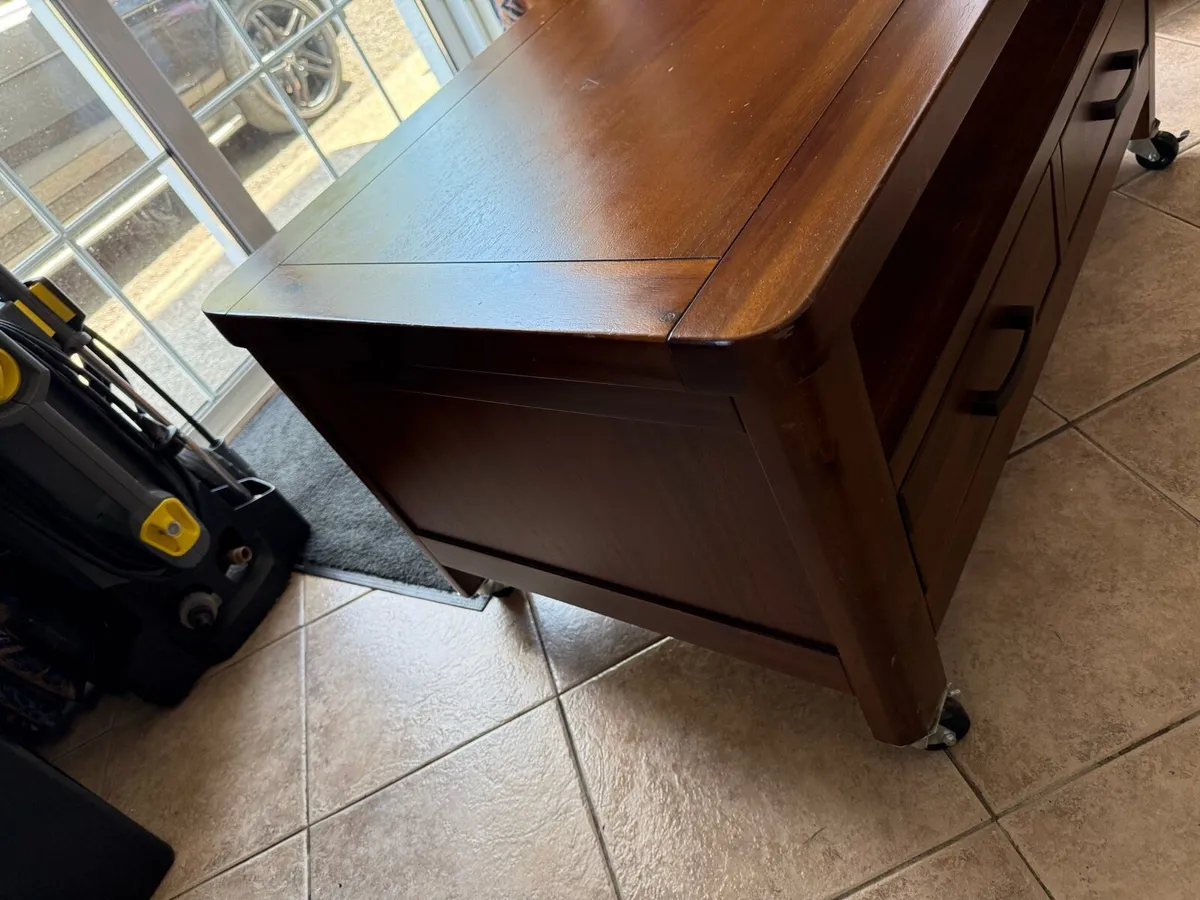 Coffee/Tv table - Image 2
