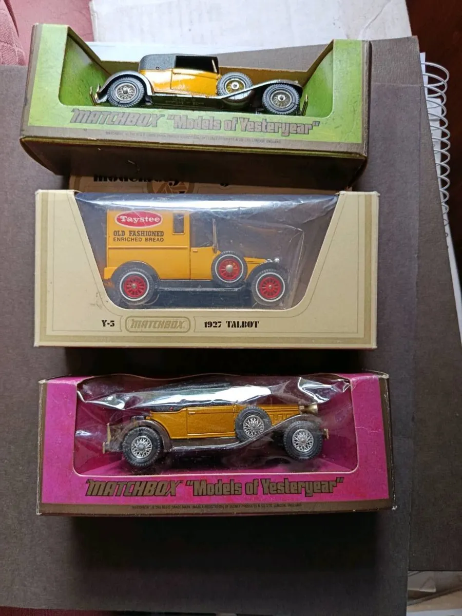 Matchbox lot - Image 1
