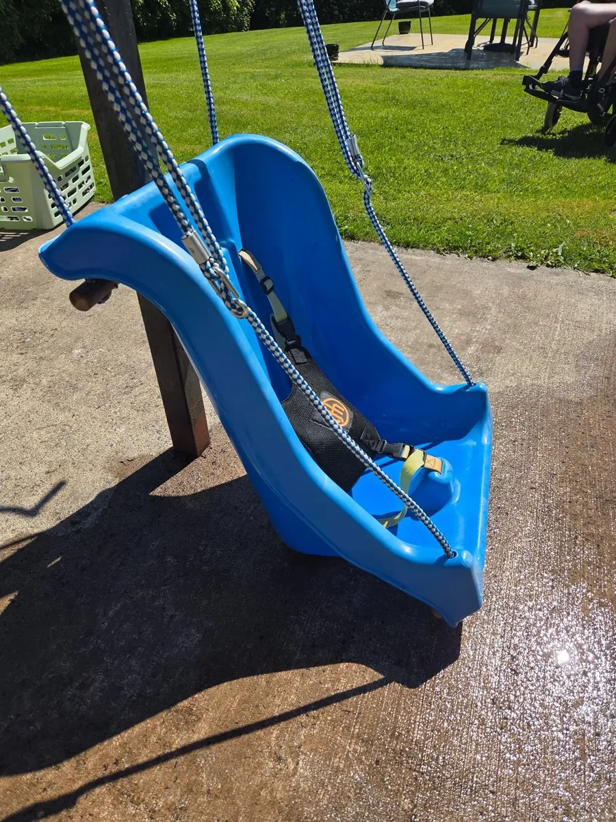 Swing for special needs children - Image 2