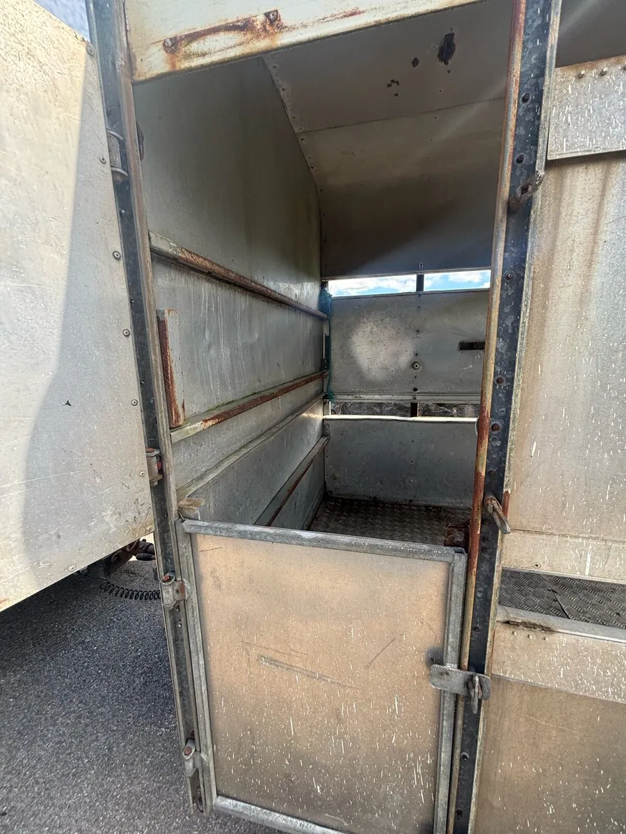 Ifor Williams High Roof - Image 3