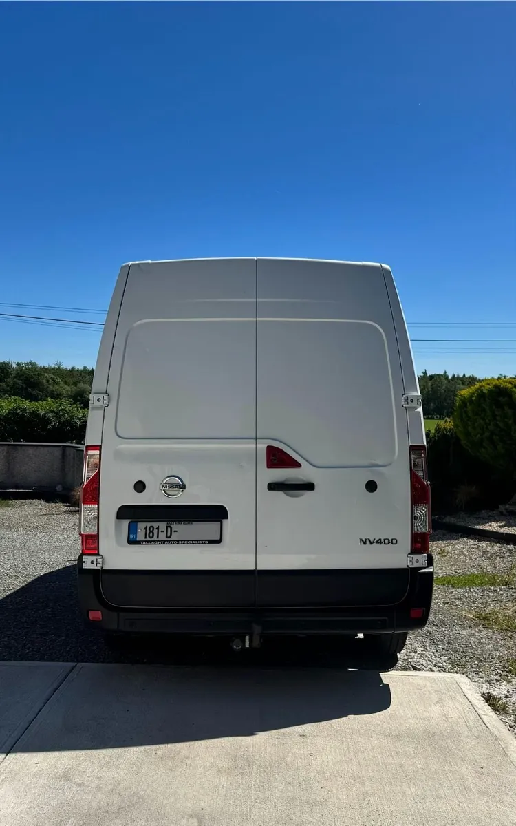 Nissan NV400 - Image 4